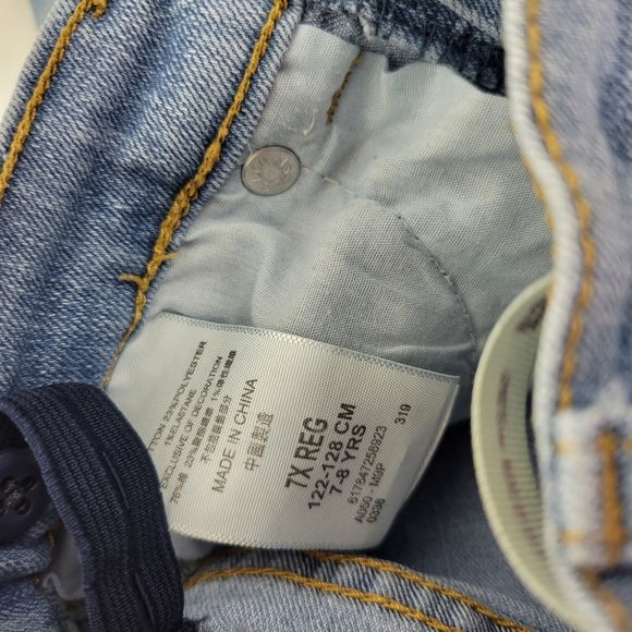 Levi's Little Girls Cutoffs Shorts Sz 7x - Picture 3 of 8